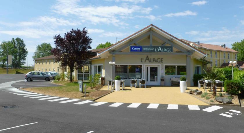 Hotel Kyriad Lyon Est Bron Eurexpo Le Cottage
